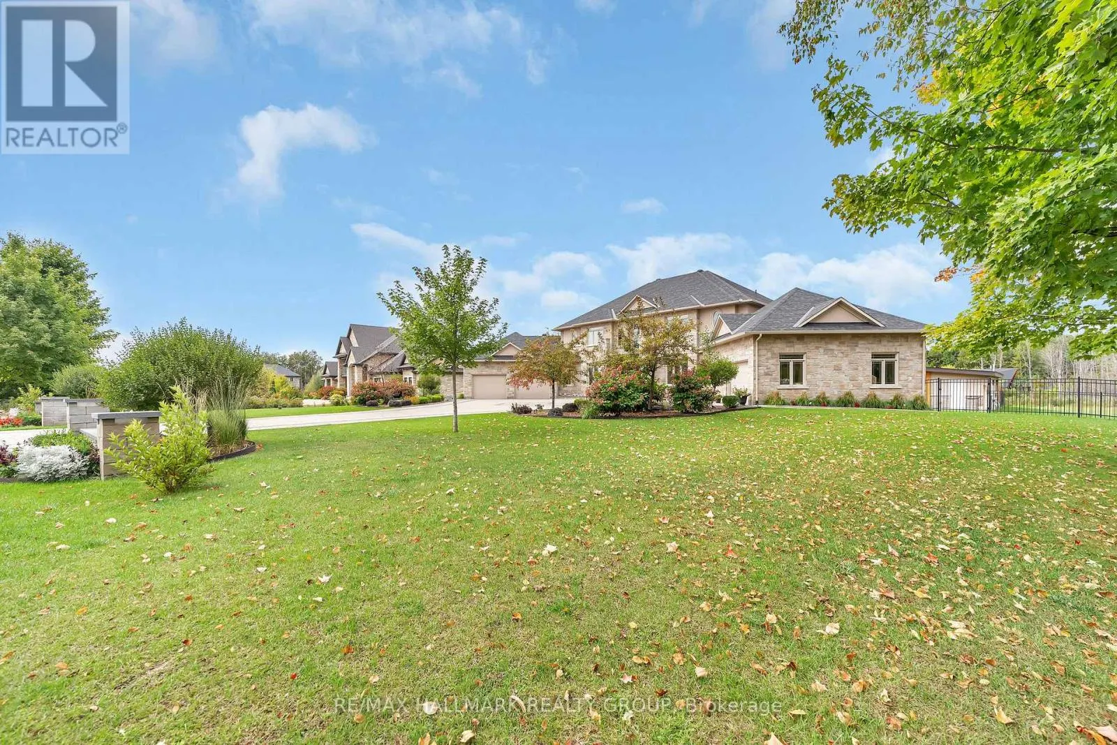 5813 RED CASTLE RIDGE