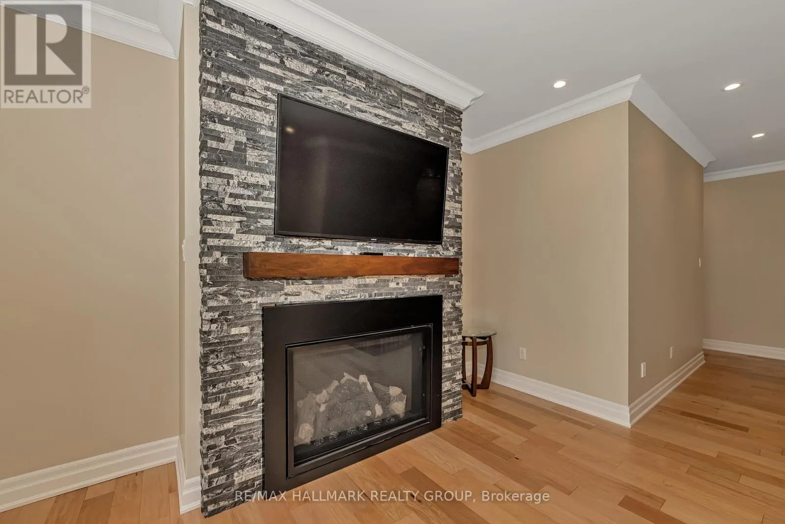 5813 RED CASTLE RIDGE