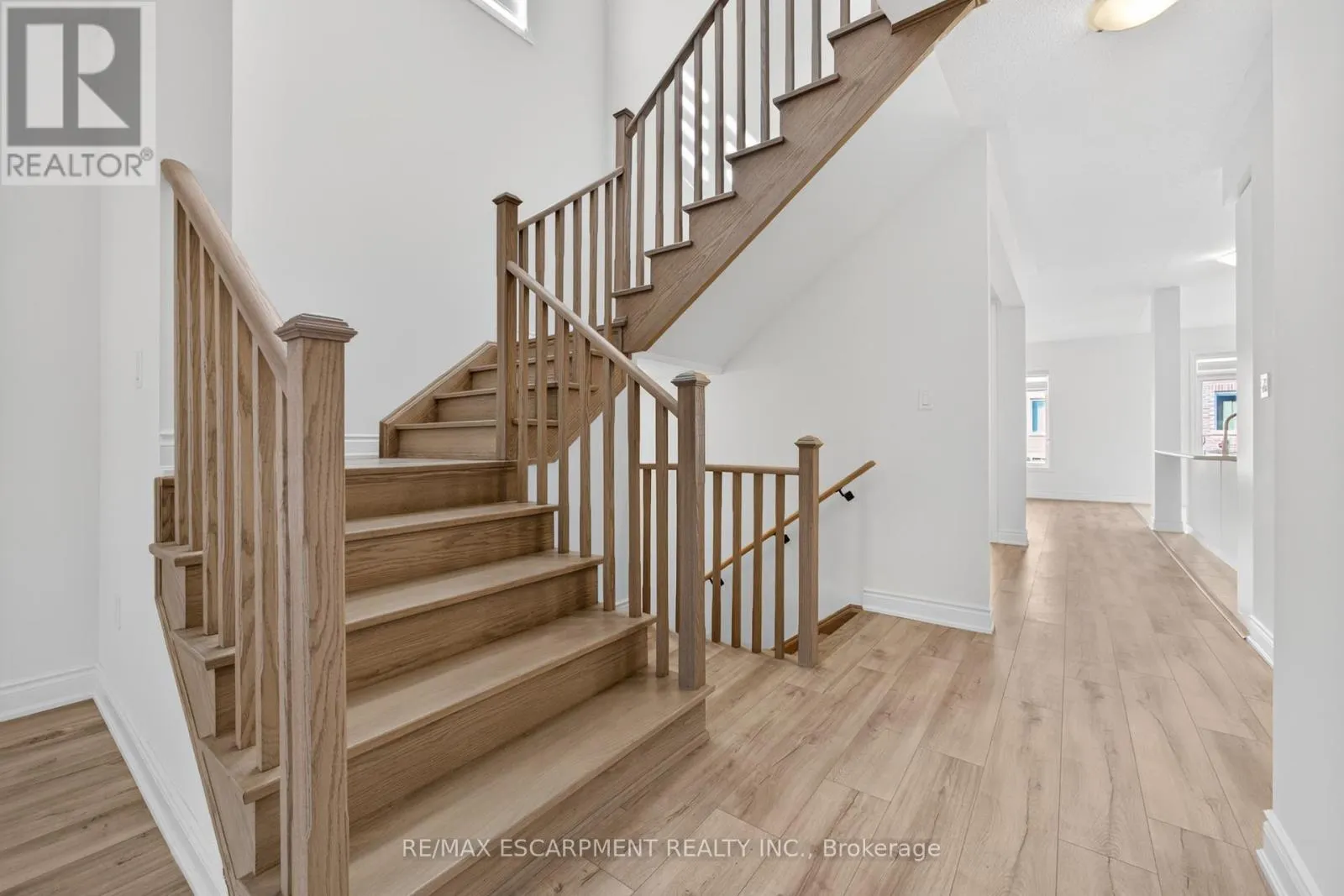 47 BLOOMFIELD CRESCENT