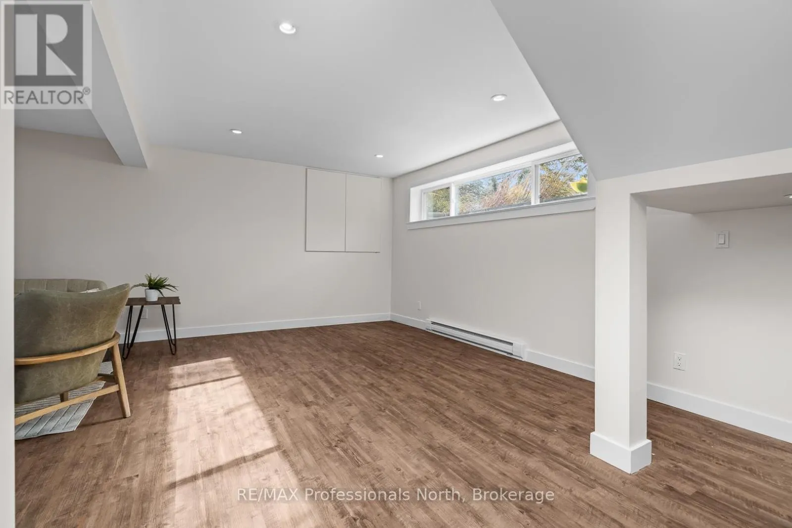 11 ANDREA DRIVE
