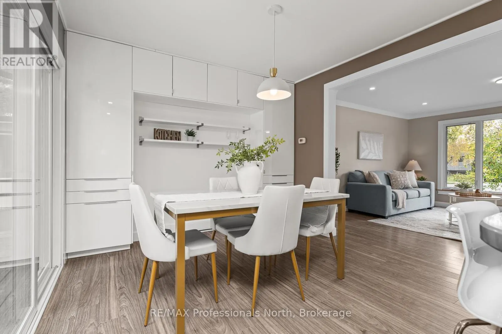 11 ANDREA DRIVE
