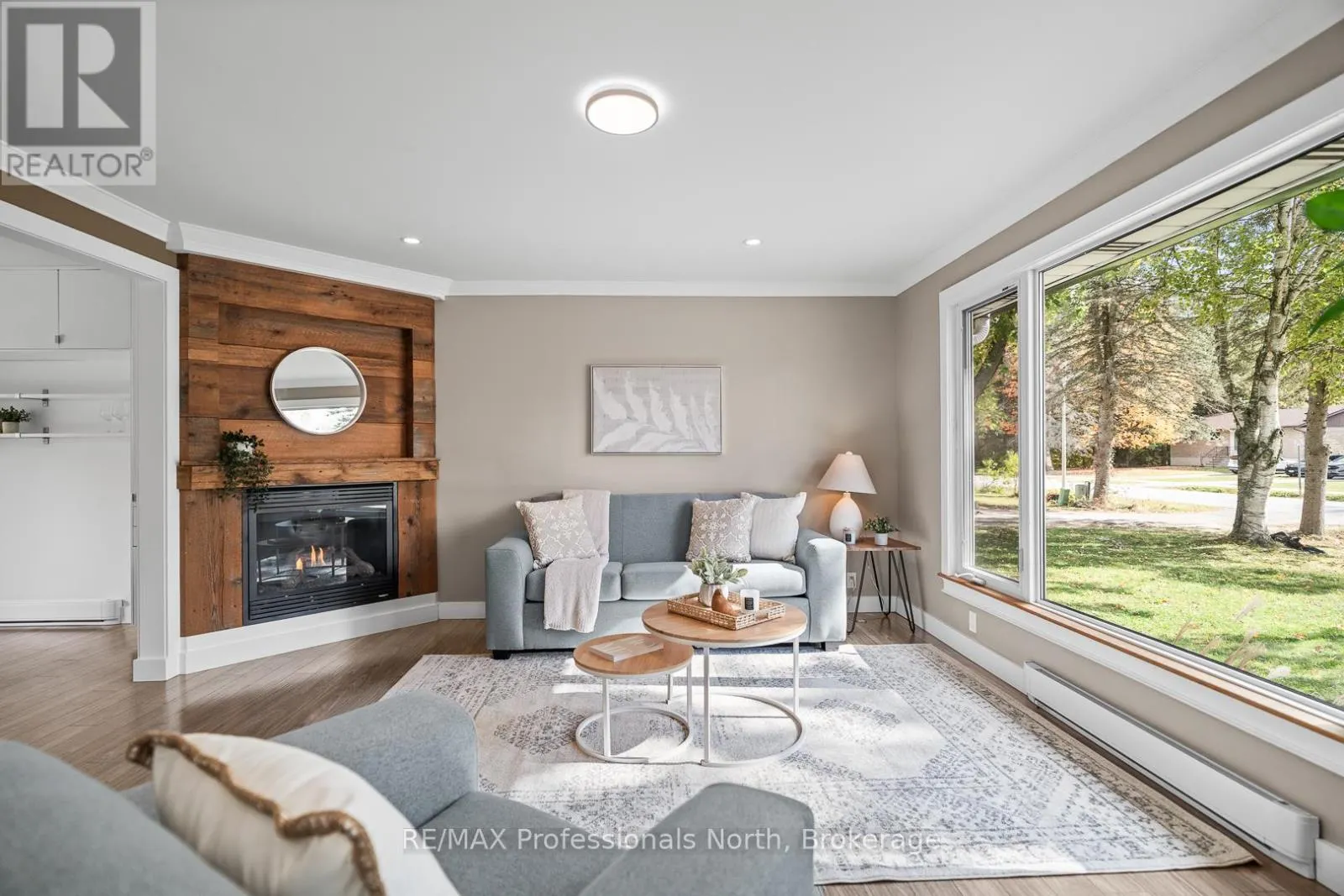 11 ANDREA DRIVE