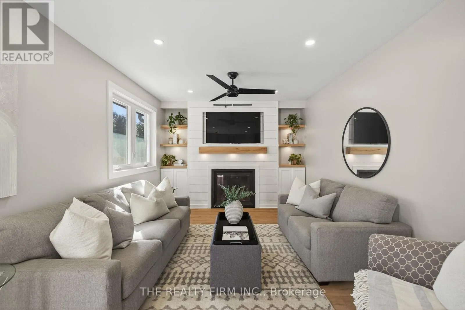107 CHESWICK CIRCLE