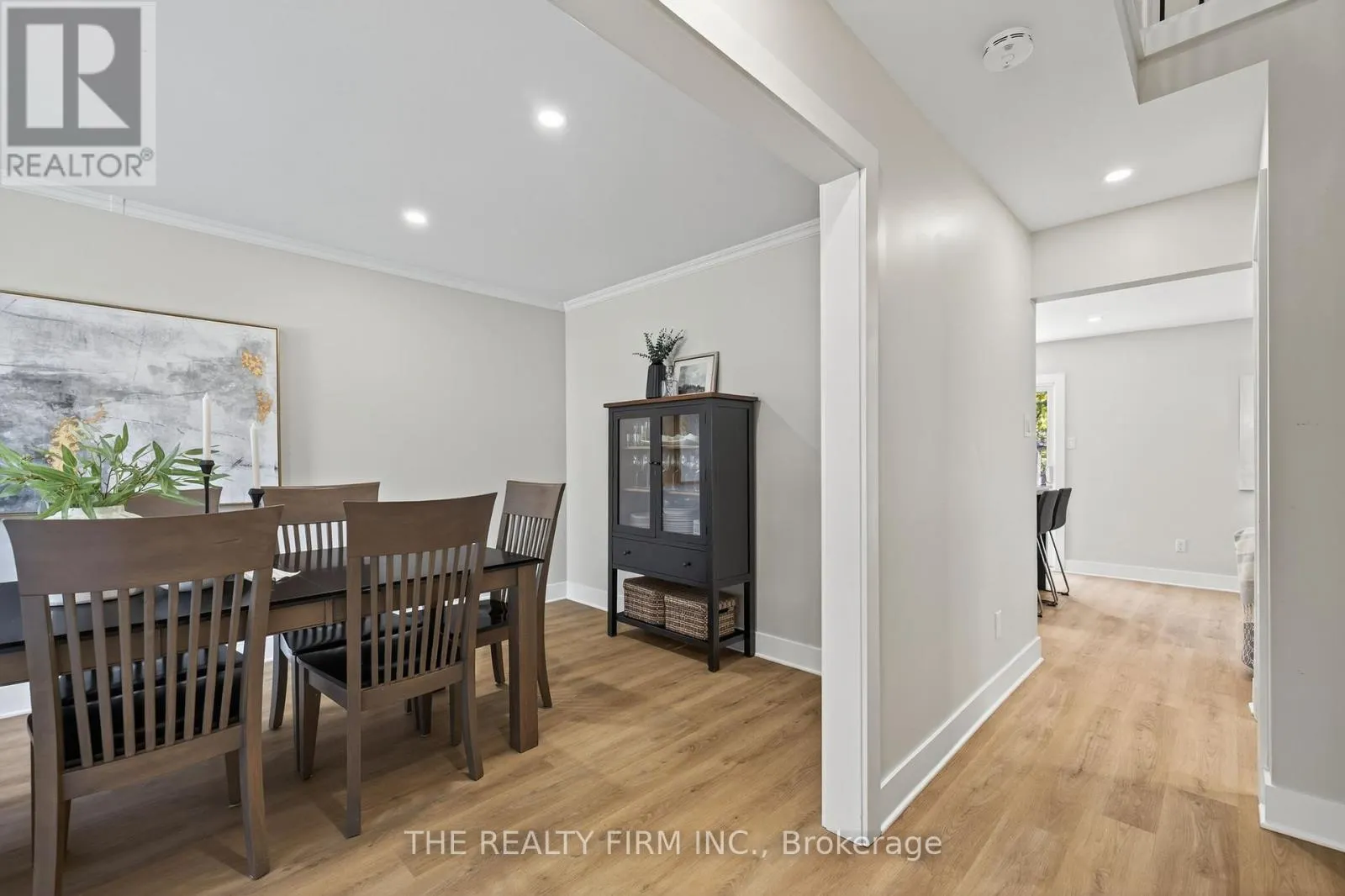 107 CHESWICK CIRCLE