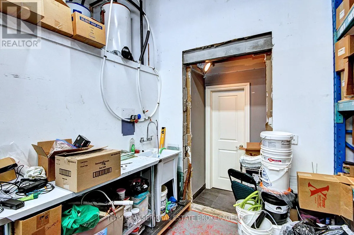 5 - 99 BELMONT DRIVE, #5