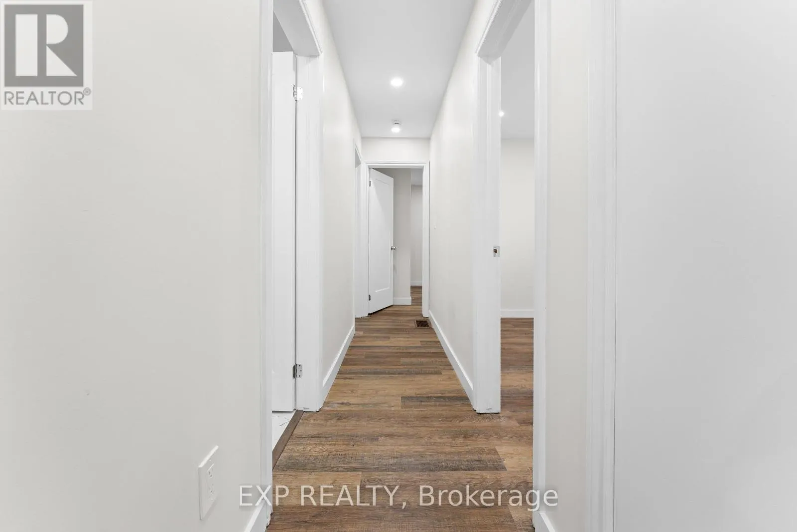 121 TOLLGATE ROAD