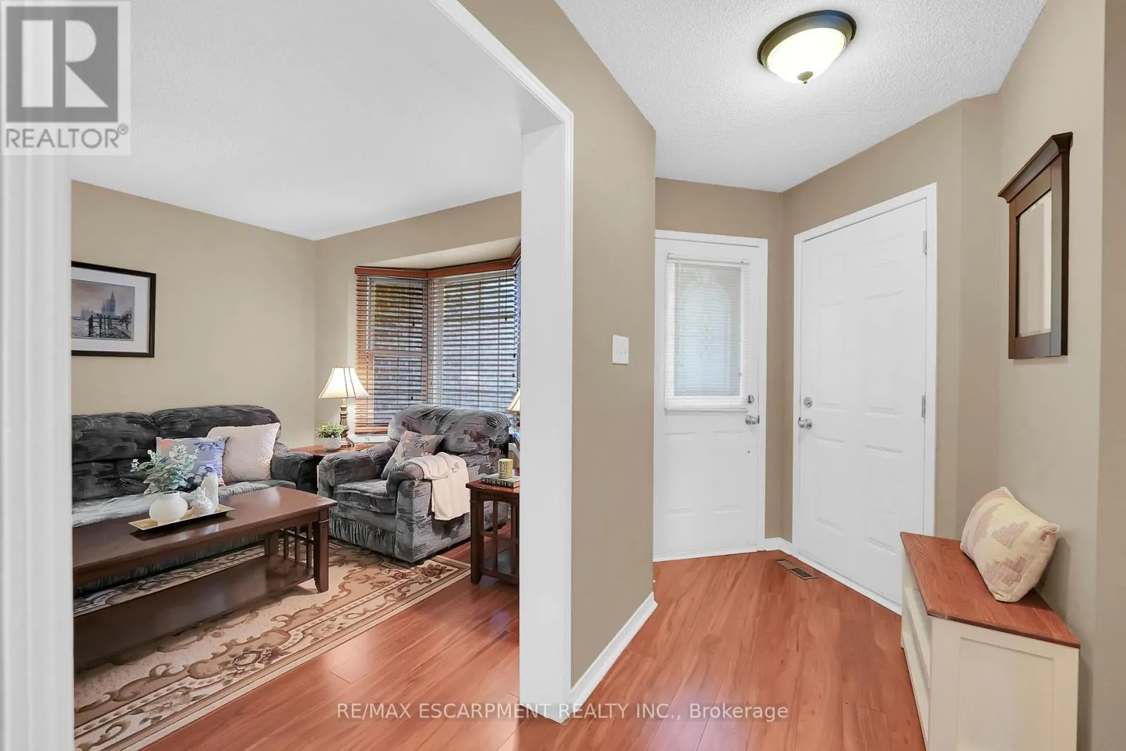 15 HEDGELAWN DRIVE