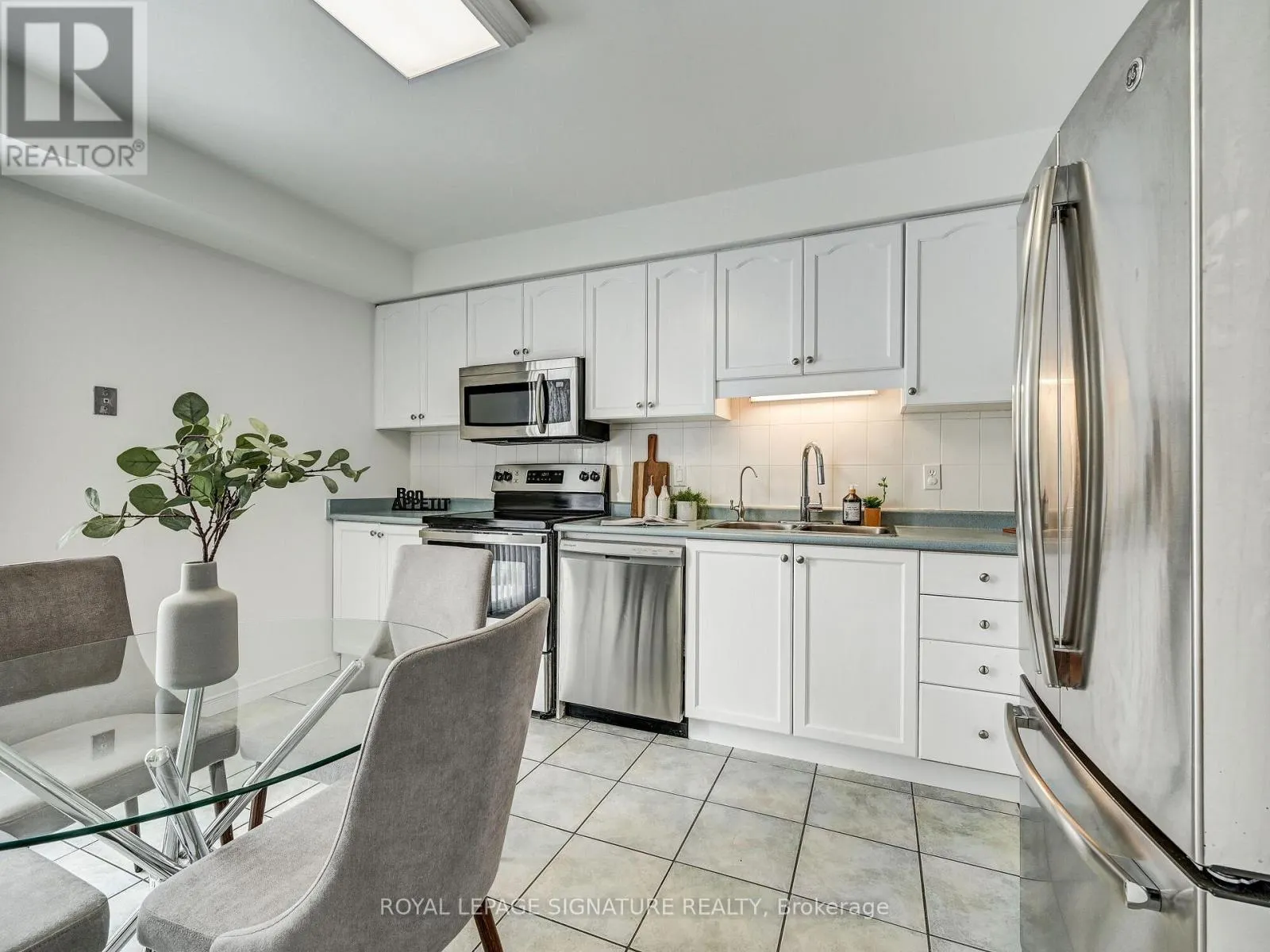 23 BEAVERTON DRIVE