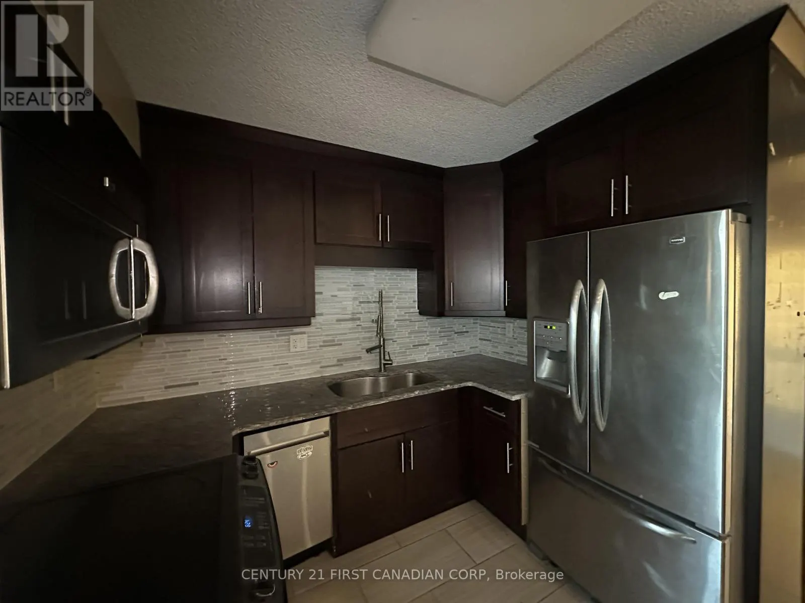 506 - 389 DUNDAS STREET, #506