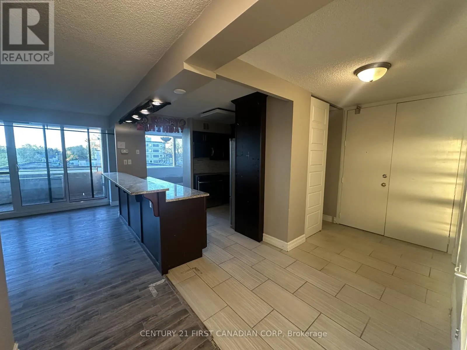 506 - 389 DUNDAS STREET, #506