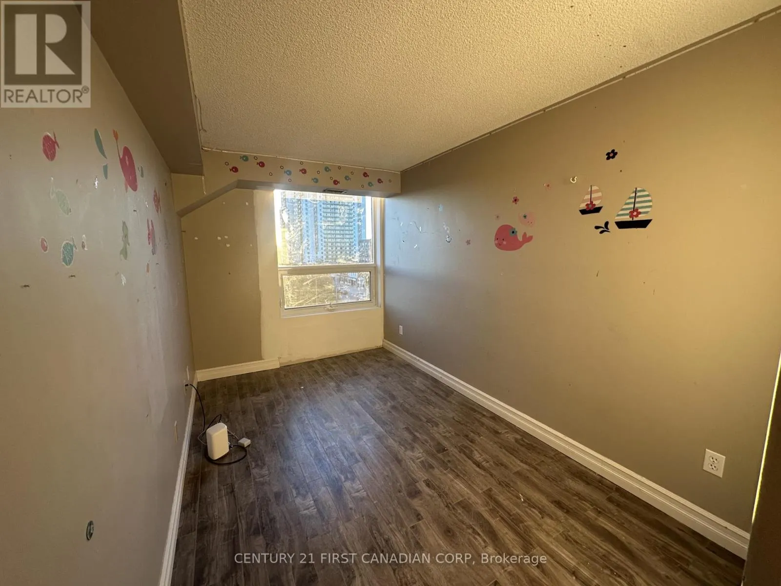 506 - 389 DUNDAS STREET, #506