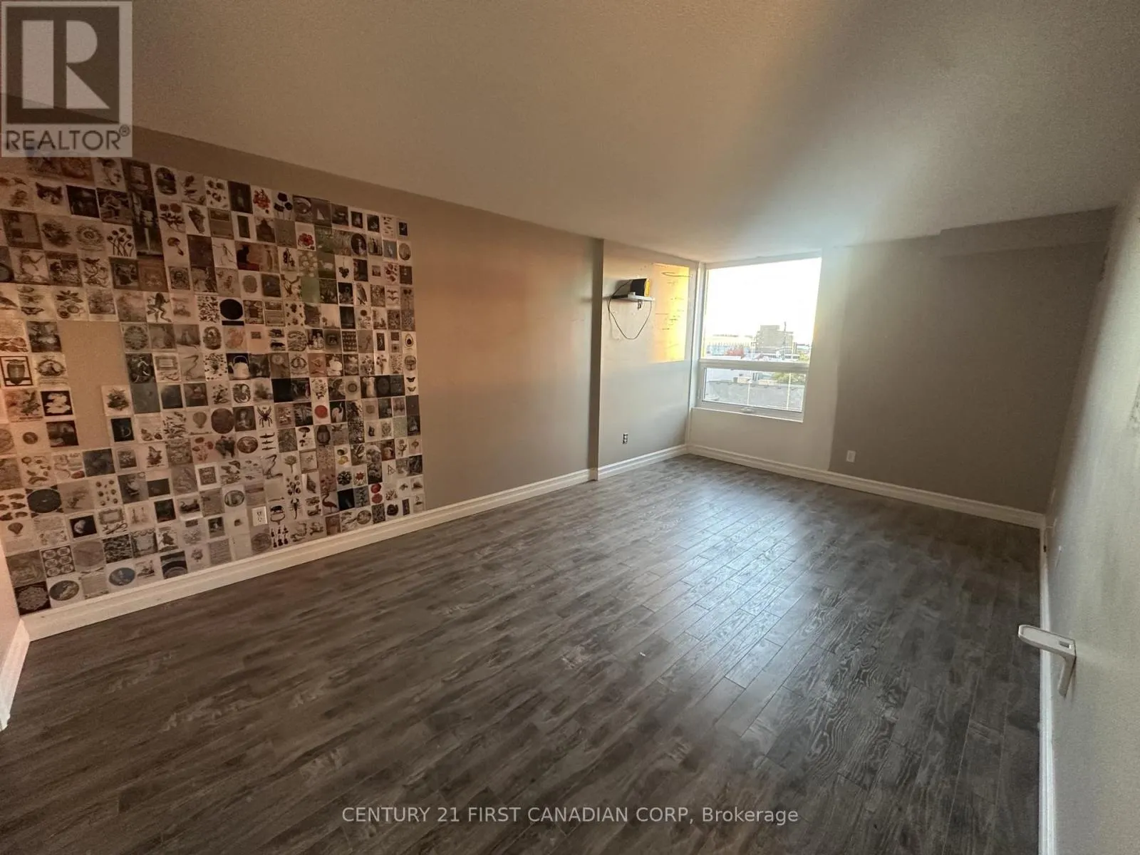 506 - 389 DUNDAS STREET, #506