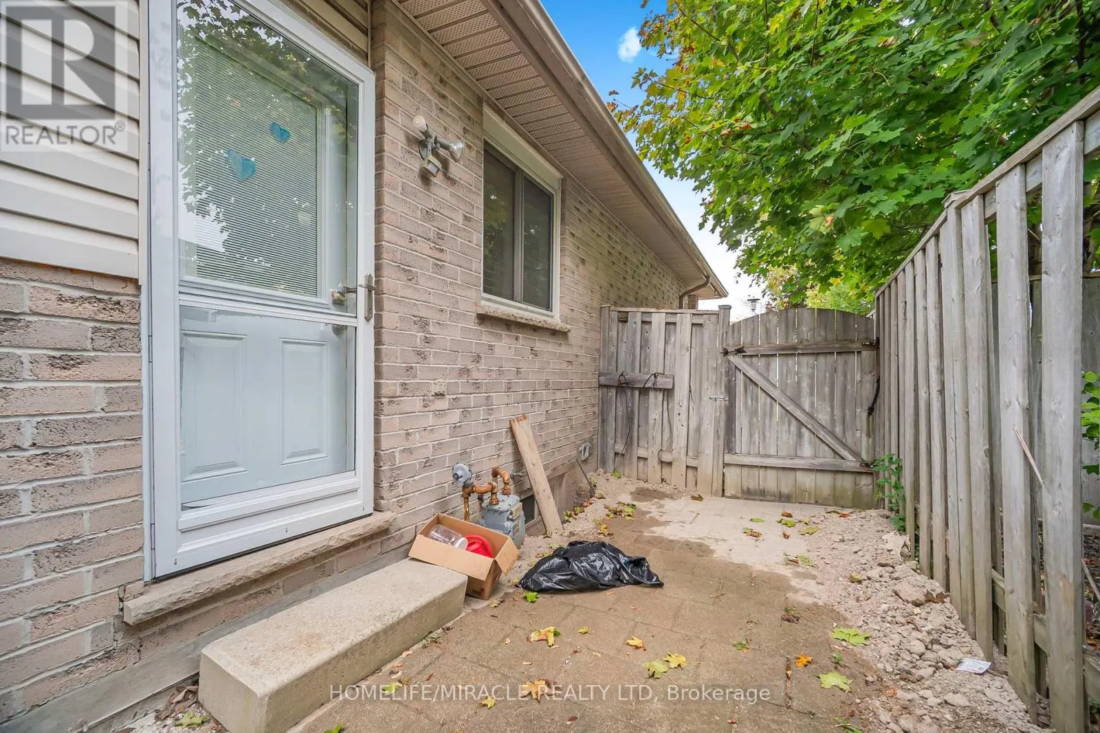 120 ASHBURY AVENUE