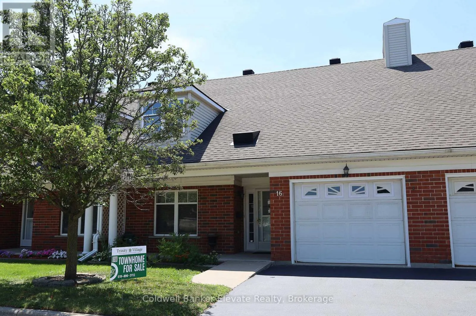 16 - 2705 KINGSWAY DRIVE