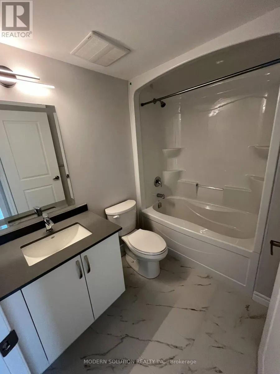 1006 - 425 WATSON PARKWAY N