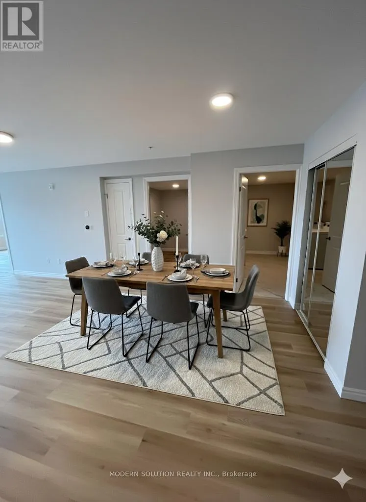 1006 - 425 WATSON PARKWAY N