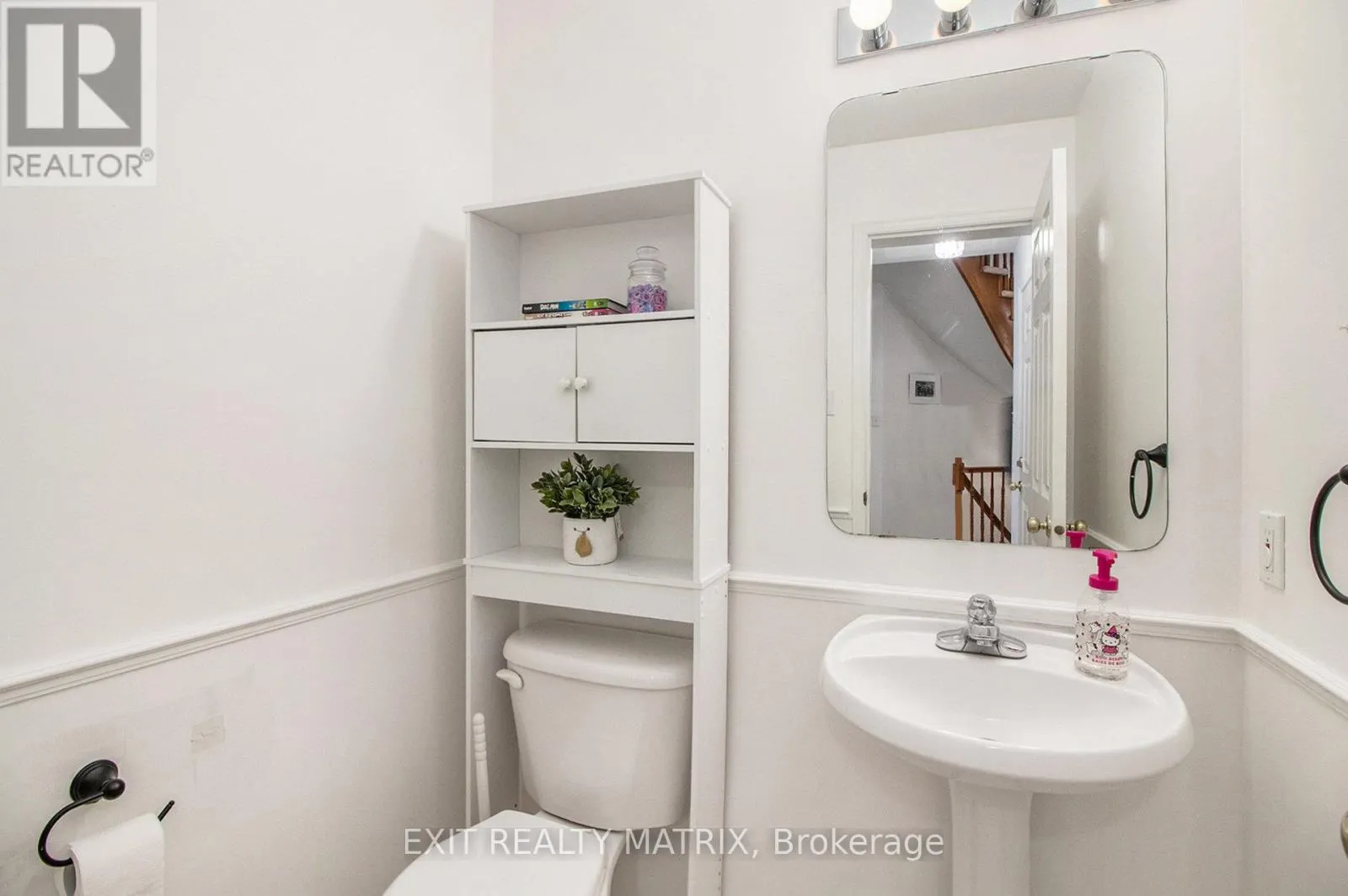2205 BLUE WILLOW CRESCENT