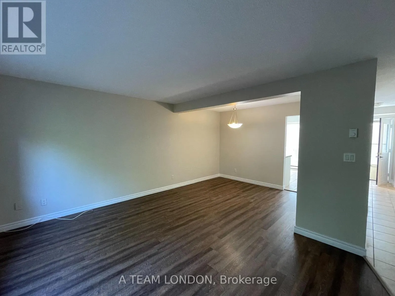 40 - 355 SANDRINGHAM CRESCENT, #40