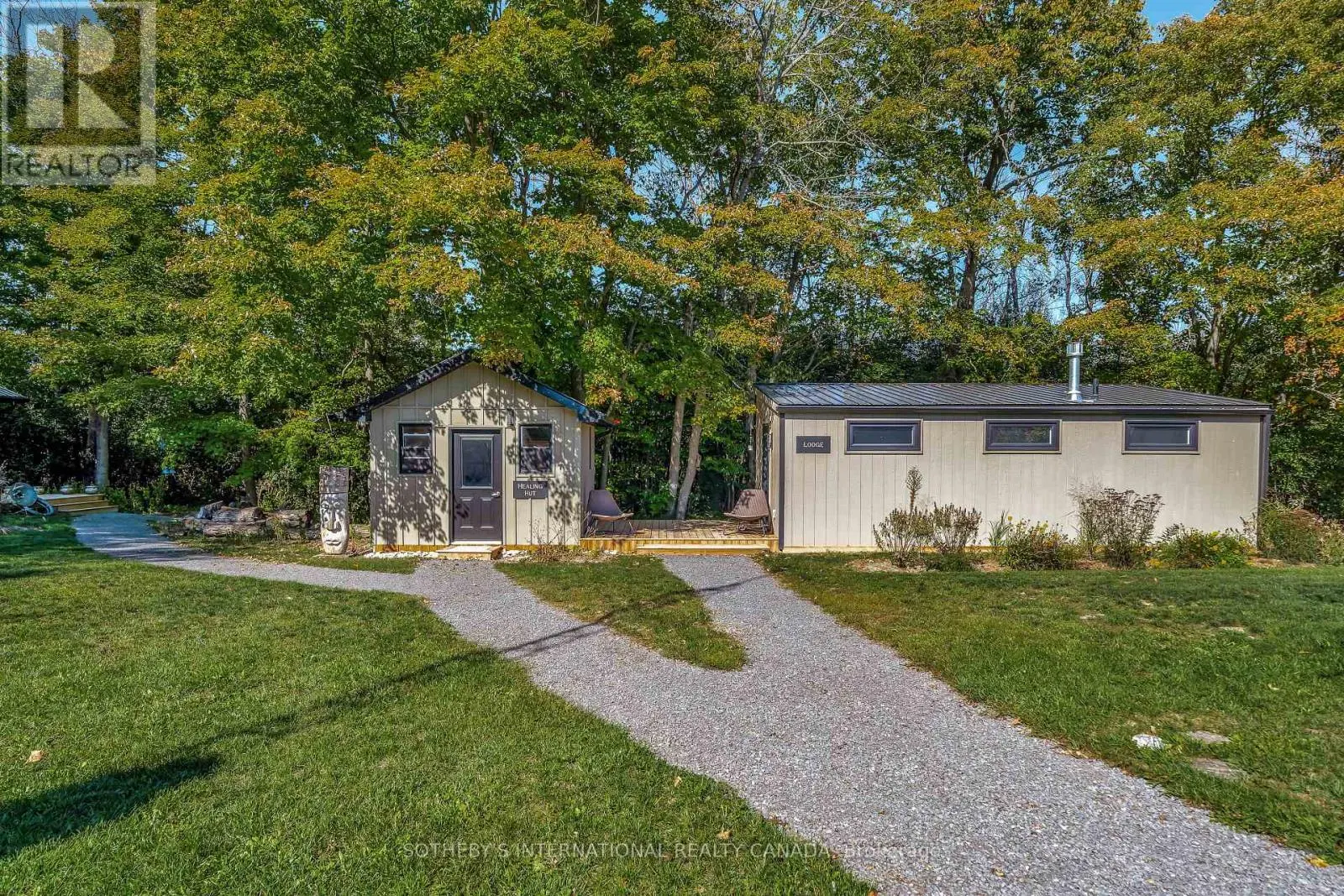 220 EASTERBROOK ROAD S