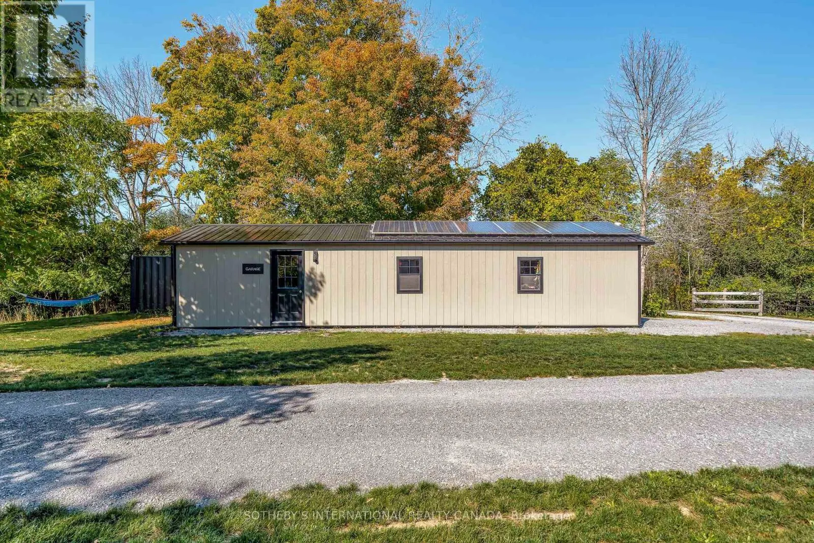 220 EASTERBROOK ROAD S