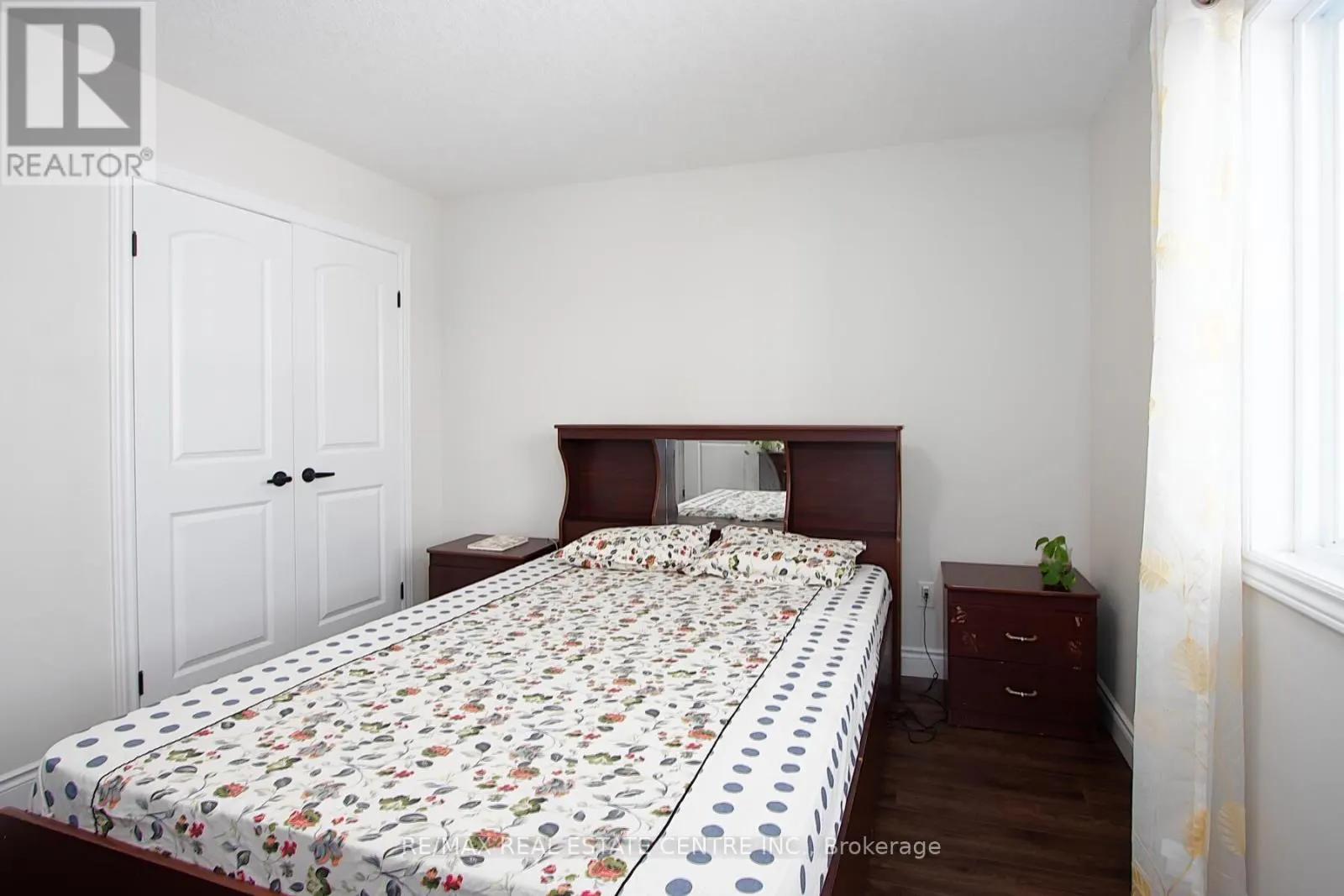 48 CASH CRESCENT
