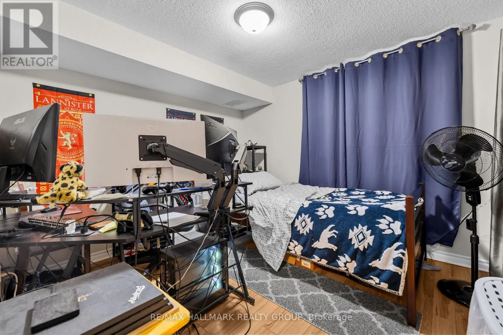 82 GLAMORGAN DRIVE