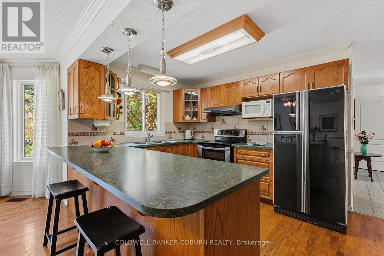 2 SUGAR MAPLE WAY