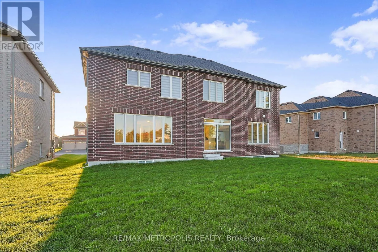 35 - 108 GOLDEN MEADOWS DRIVE