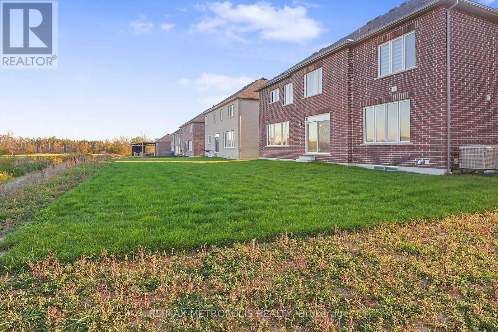 35 - 108 GOLDEN MEADOWS DRIVE