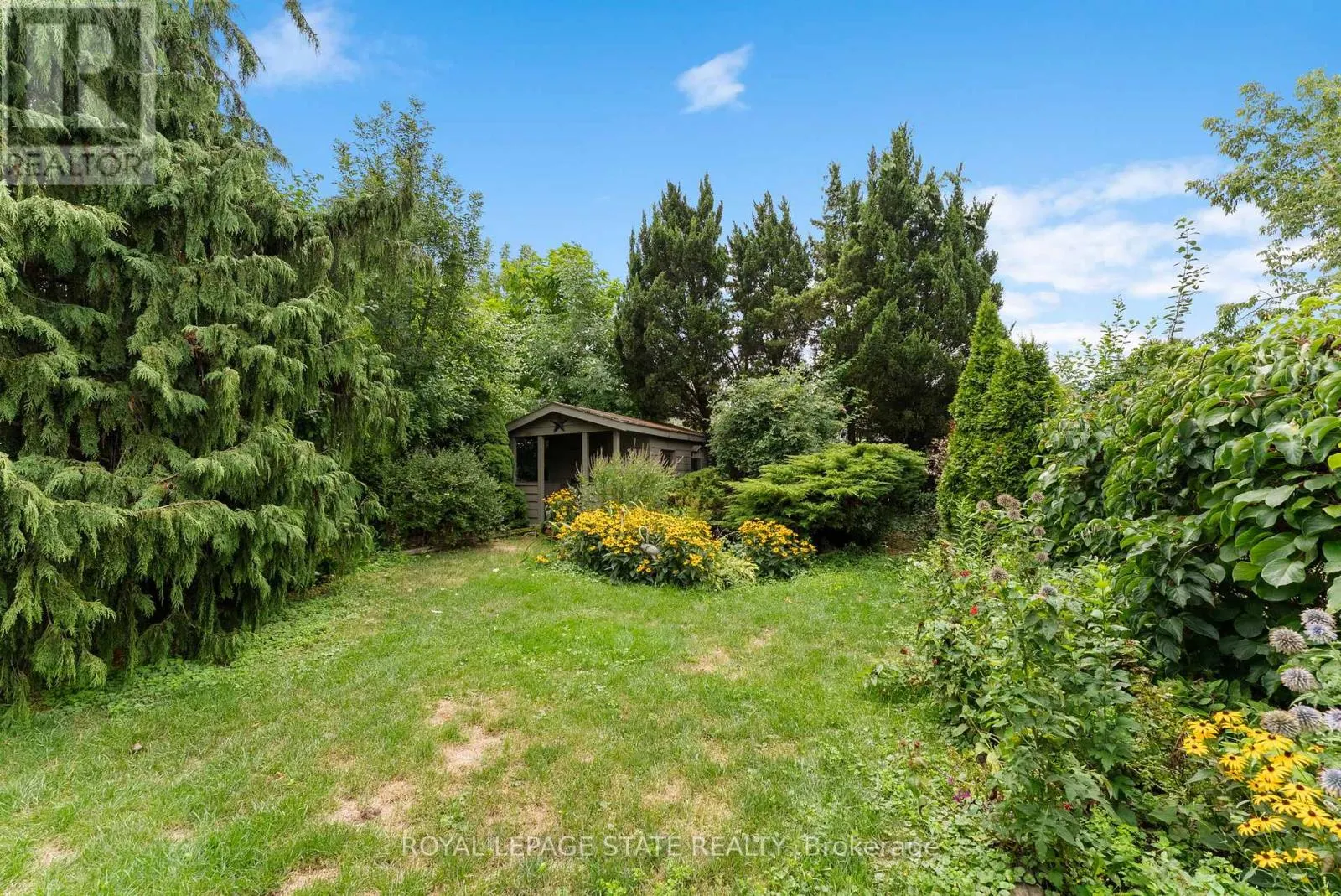 104 BERKINDALE DRIVE