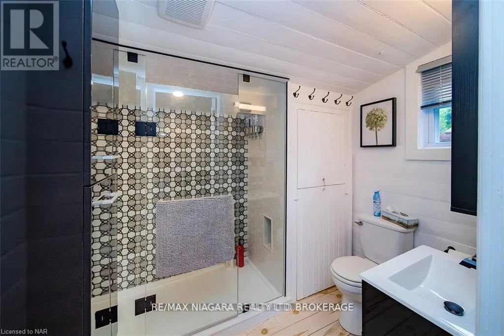 343 CAMBRIDGE ROAD W