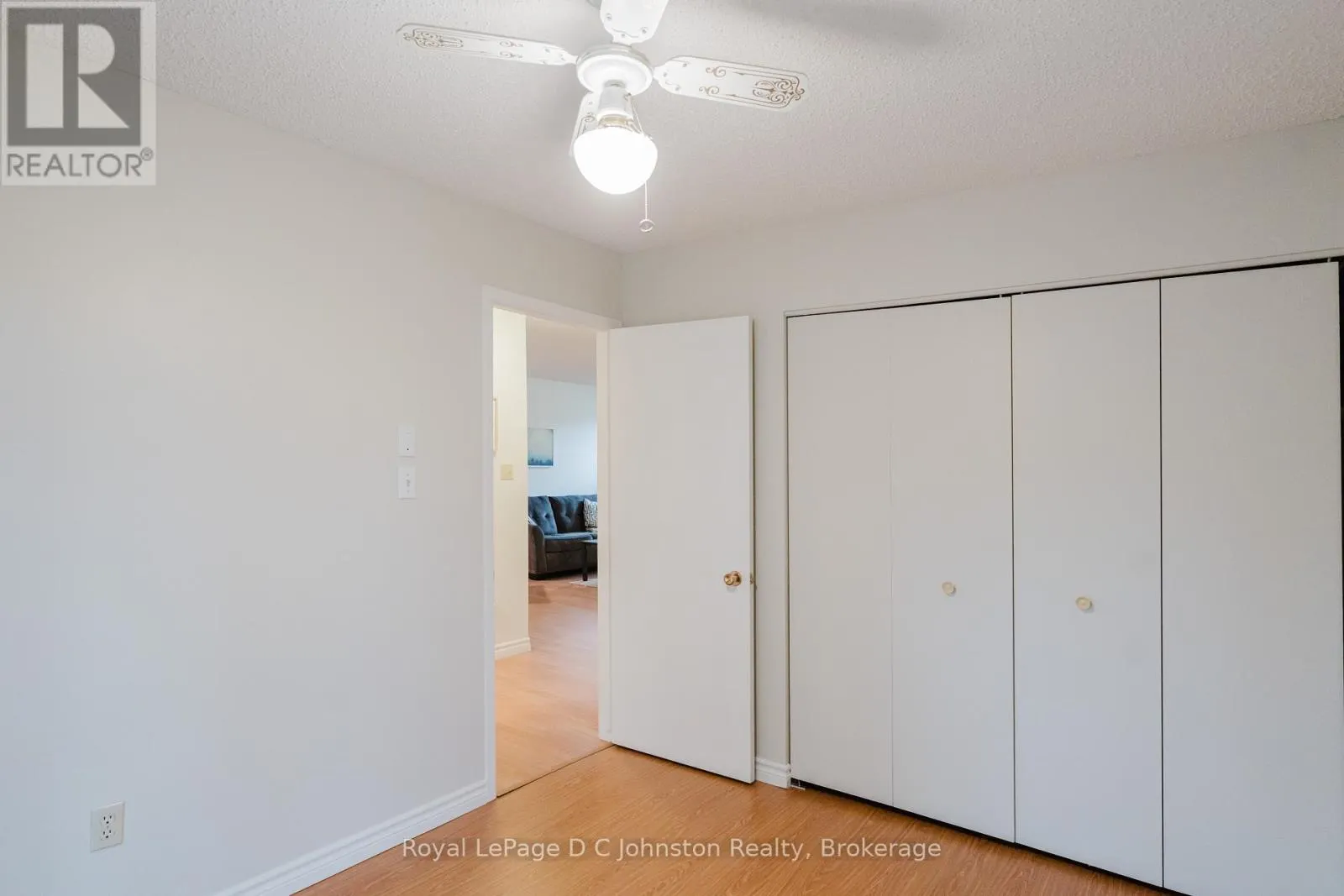 38 - 303 WATERLOO STREET, #38