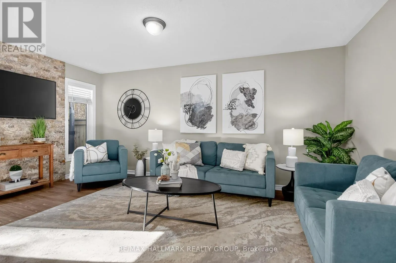 125 MAESTRO AVENUE
