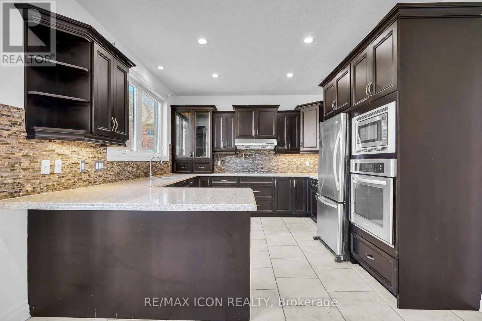 1734 TIGERLILY ROAD