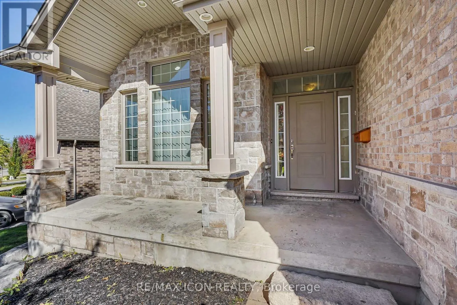 1734 TIGERLILY ROAD