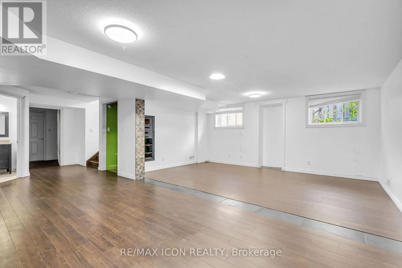 1734 TIGERLILY ROAD
