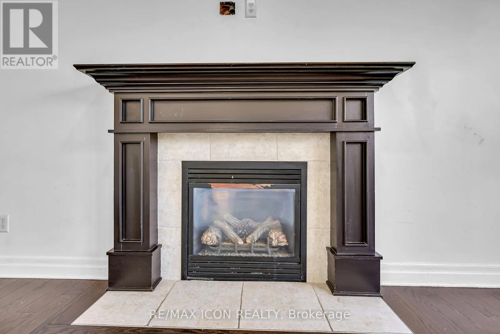 1734 TIGERLILY ROAD
