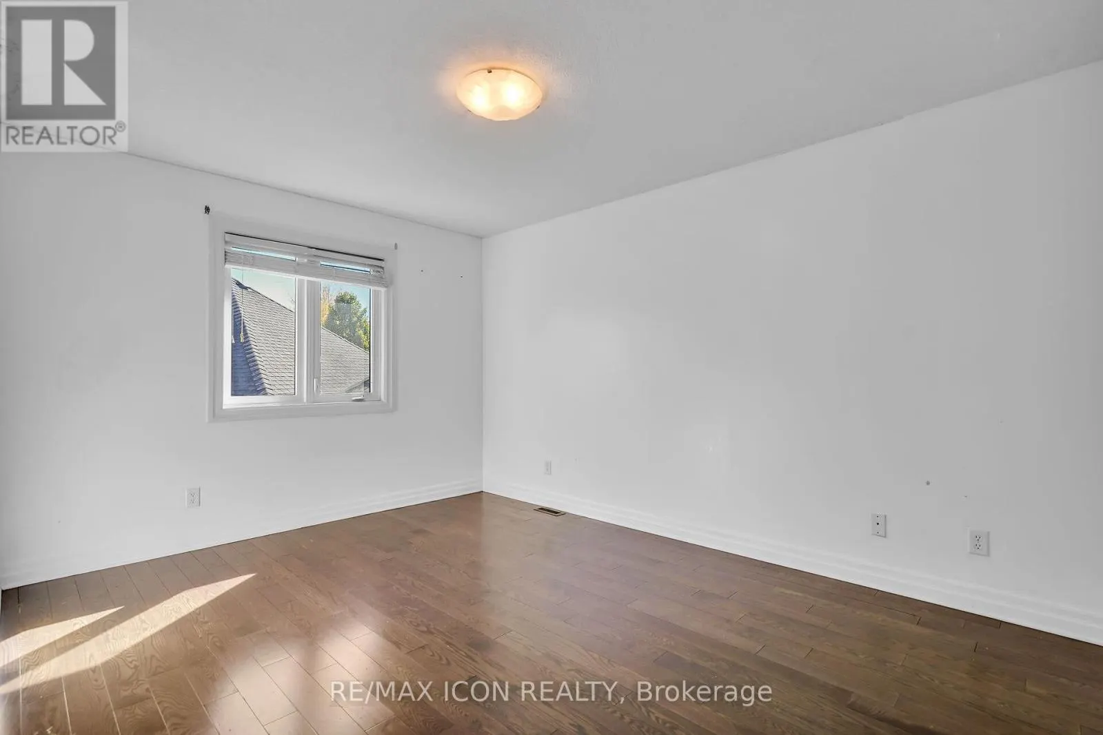 1734 TIGERLILY ROAD