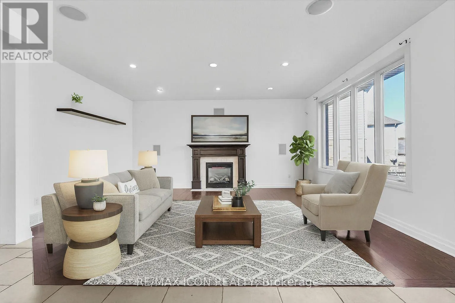 1734 TIGERLILY ROAD