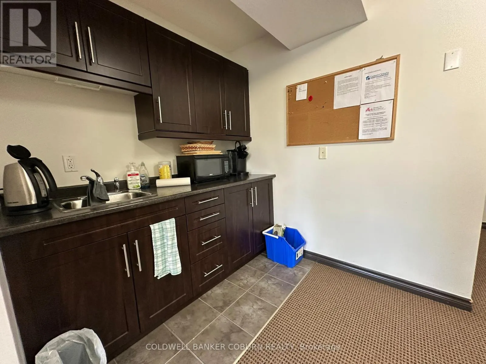 301 - 398 VAN BUREN STREET