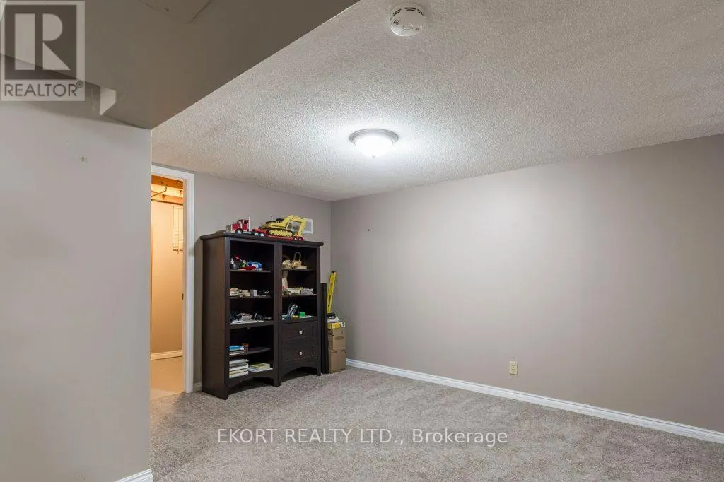 43 PROGRESS AVENUE