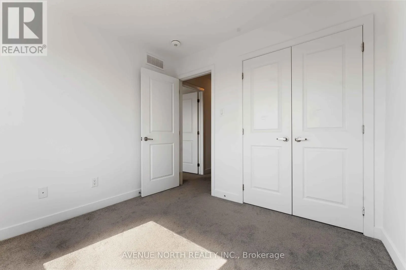 870 ANCIANO CRESCENT