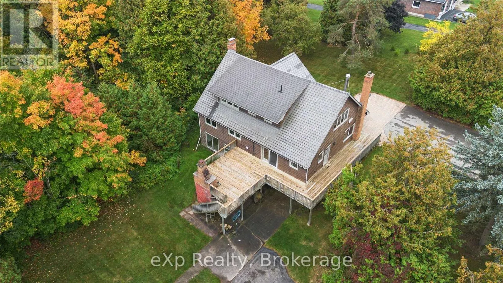 32 GLENHOLM DRIVE