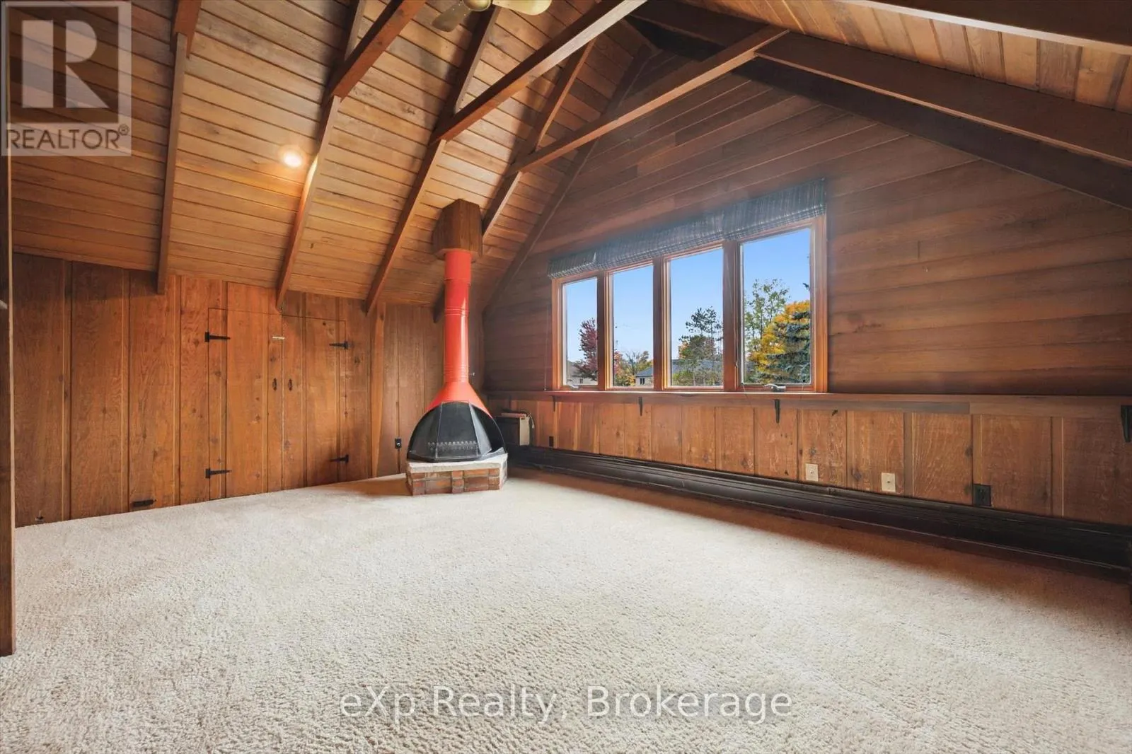 32 GLENHOLM DRIVE