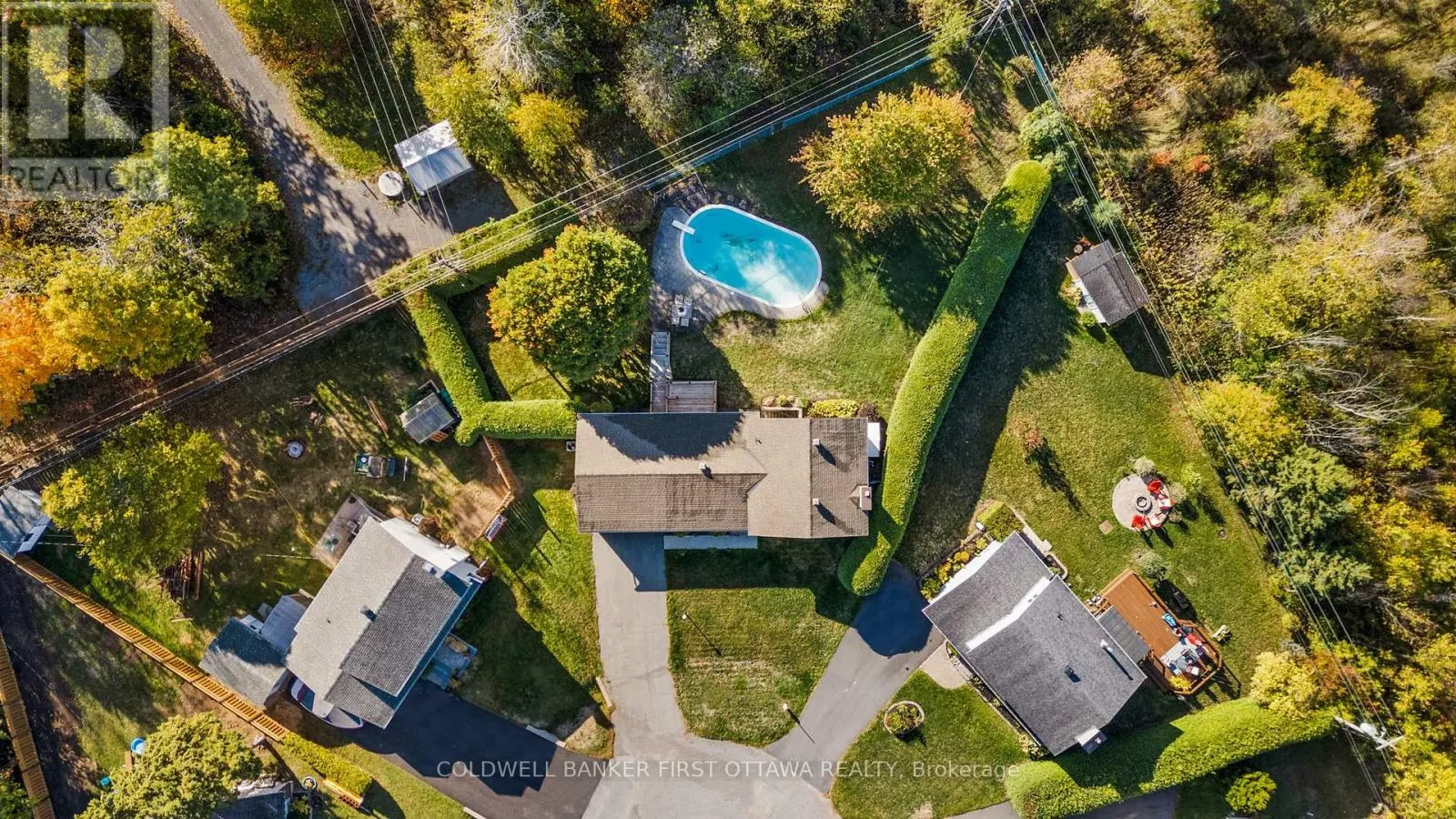 7 MIDDLEWOOD COURT