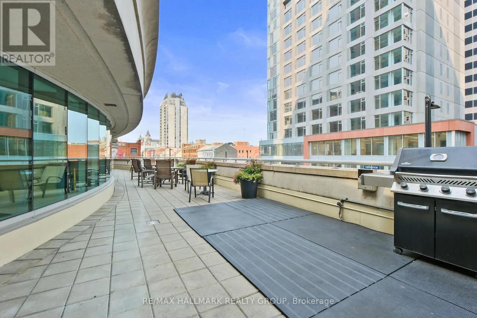 706 - 200 RIDEAU STREET