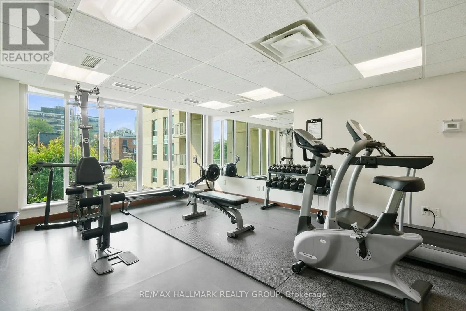 706 - 200 RIDEAU STREET