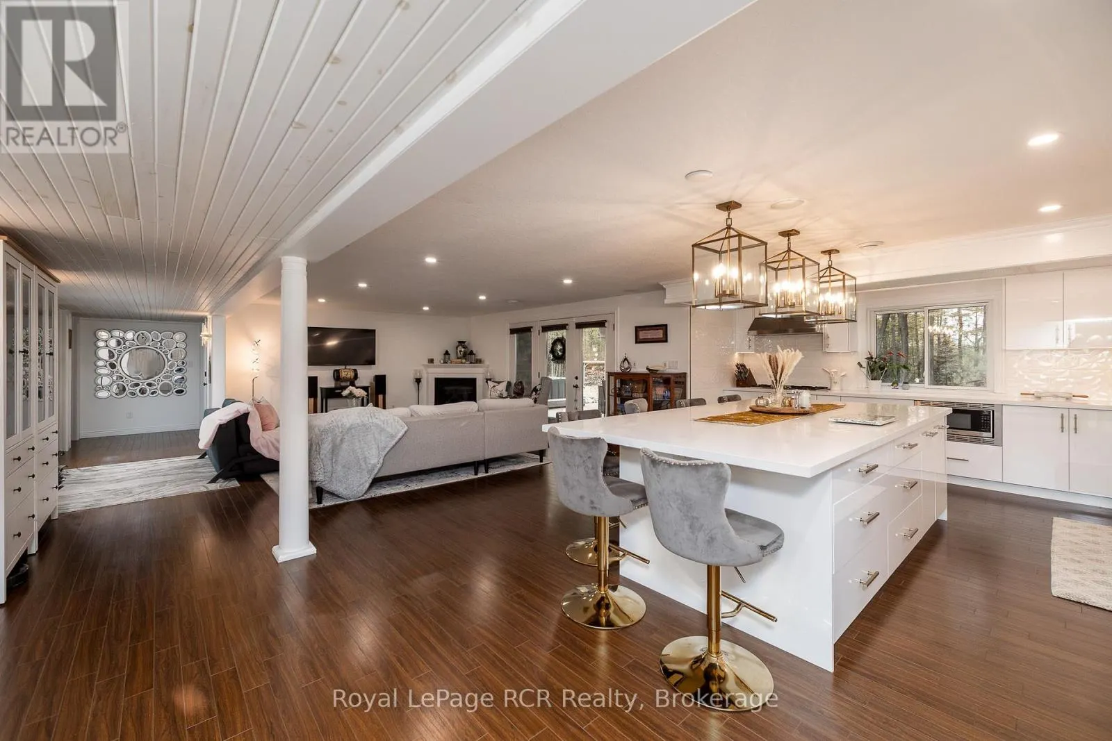 414498 BASELINE ROAD