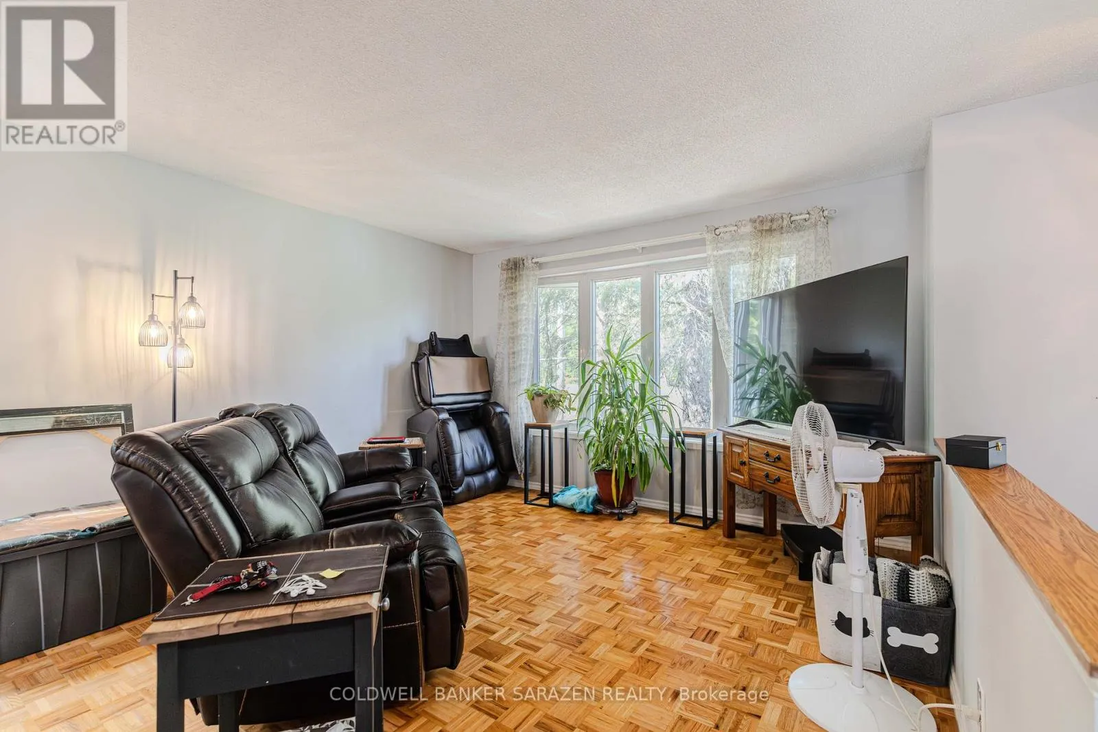 6535 RIDEAU VALLEY DRIVE N
