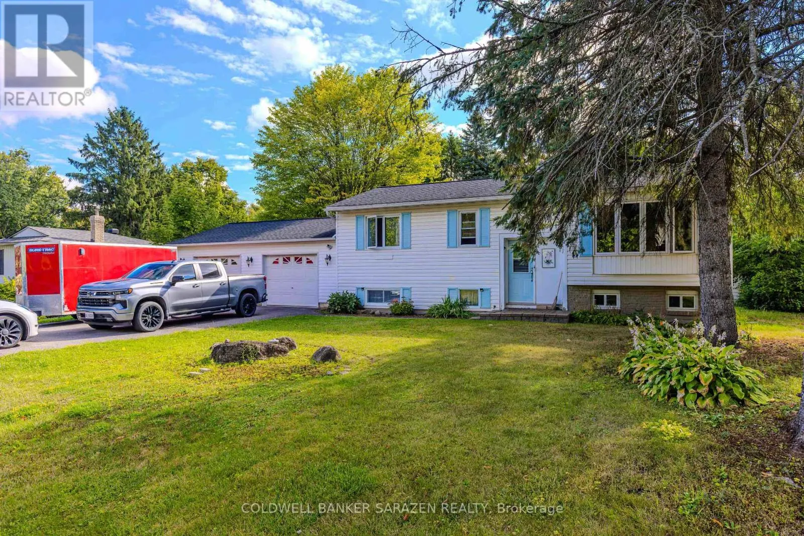 6535 RIDEAU VALLEY DRIVE N
